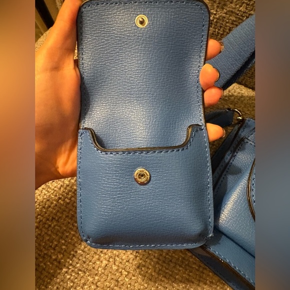 Barely worn Karl Lagerfeld Simone Blue Leather Crossbody - Picture 11 of 16